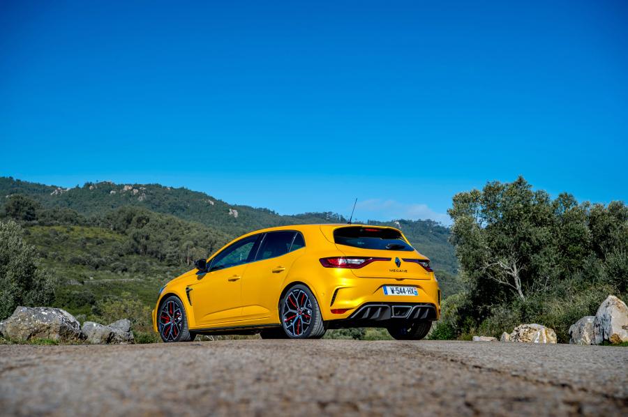  Renault Megane R.S. Trophy 2018 года  (WW) (фото 59 из 65)